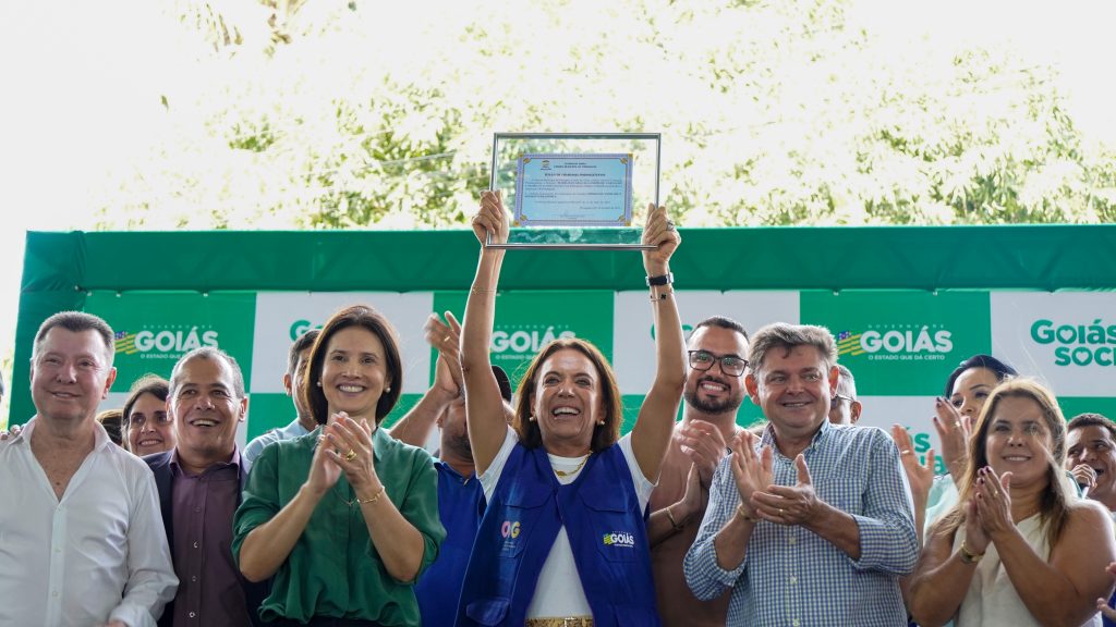 Câmara Municipal Concede Título de Cidadã Porangatuense a Gracinha Caiado