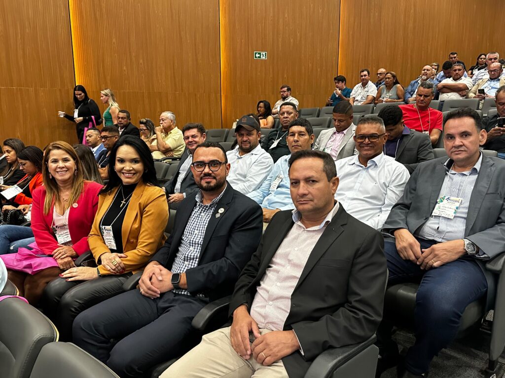 Rafael Churuman participa do 4º Encontro de Vereadores do Estado de Goiás